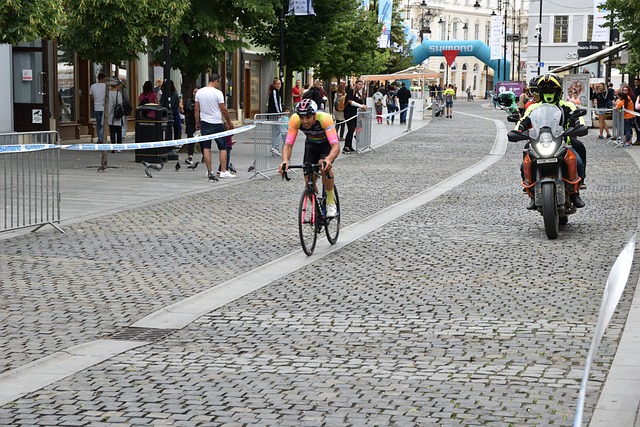 受压力的情 受压力的情